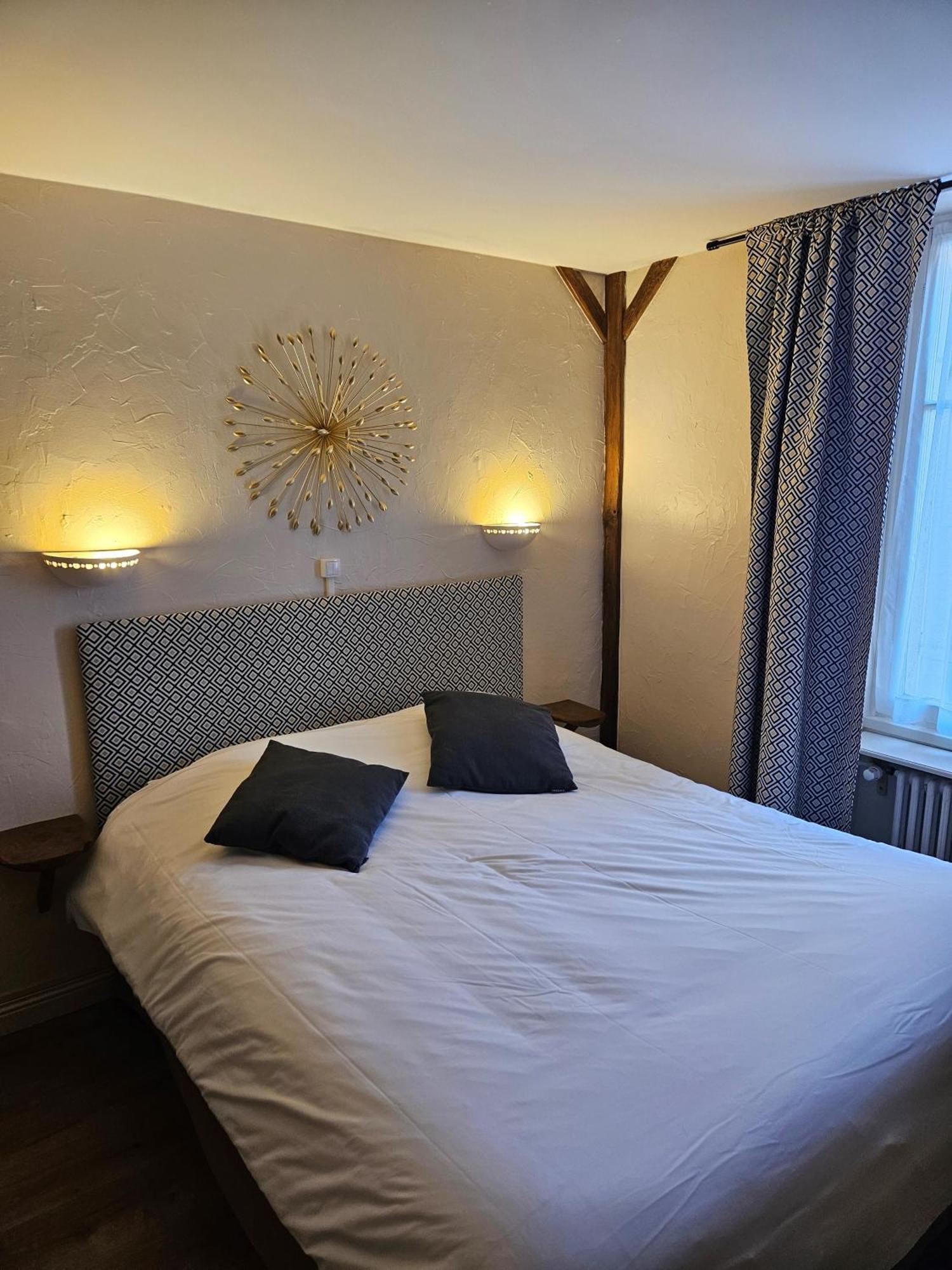 Chez Jeannette Hotel
