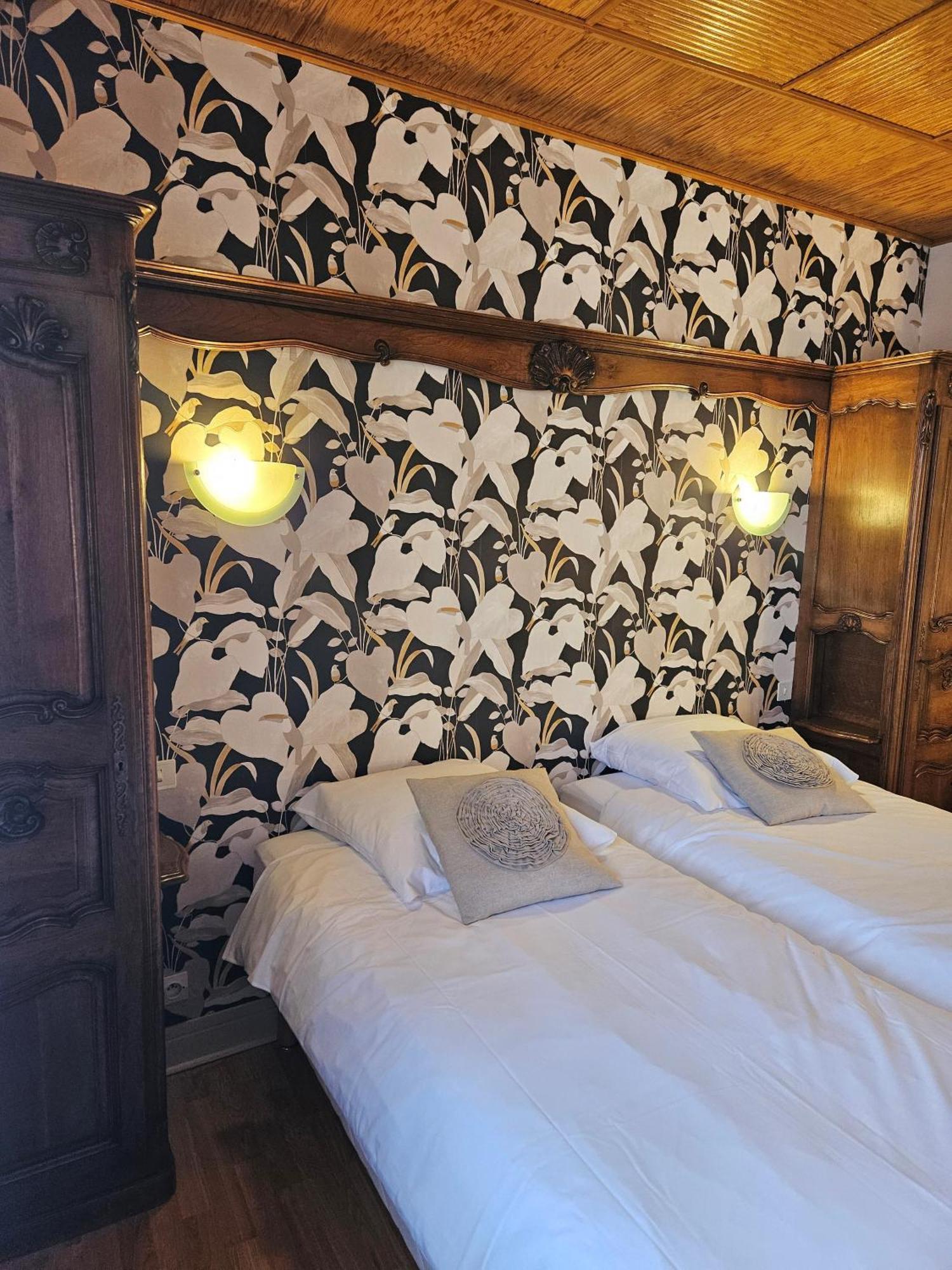 Chez Jeannette Hotel *